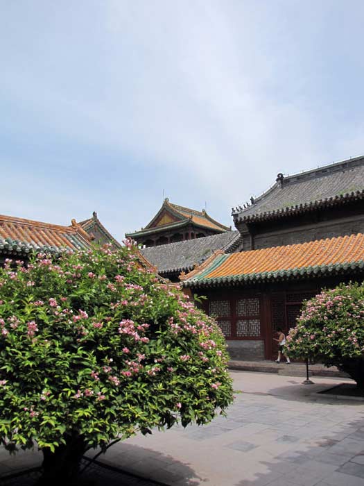 В императорском дворце в Шеньяне